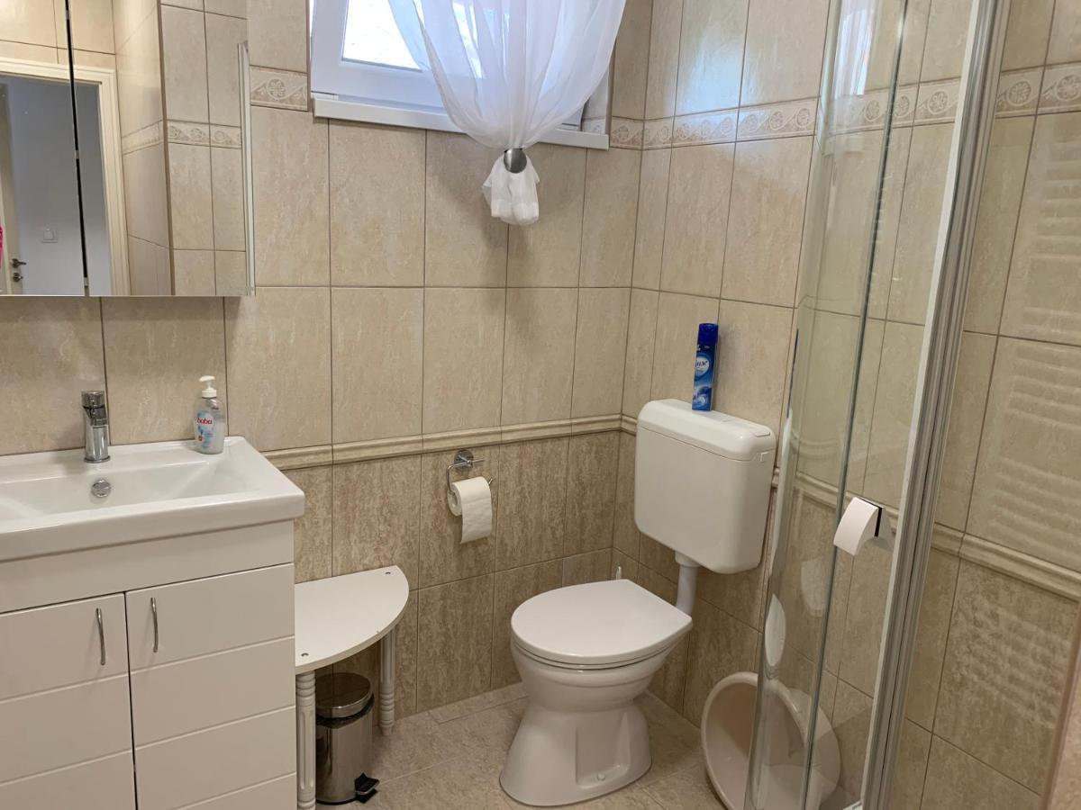 Dodi Apartman ซาลาคาโรส ภายนอก รูปภาพ